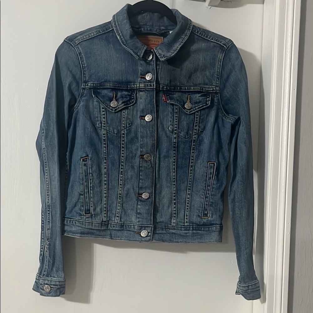 Levi's Blue Denim Jacket for Women - Picture 2 of 11